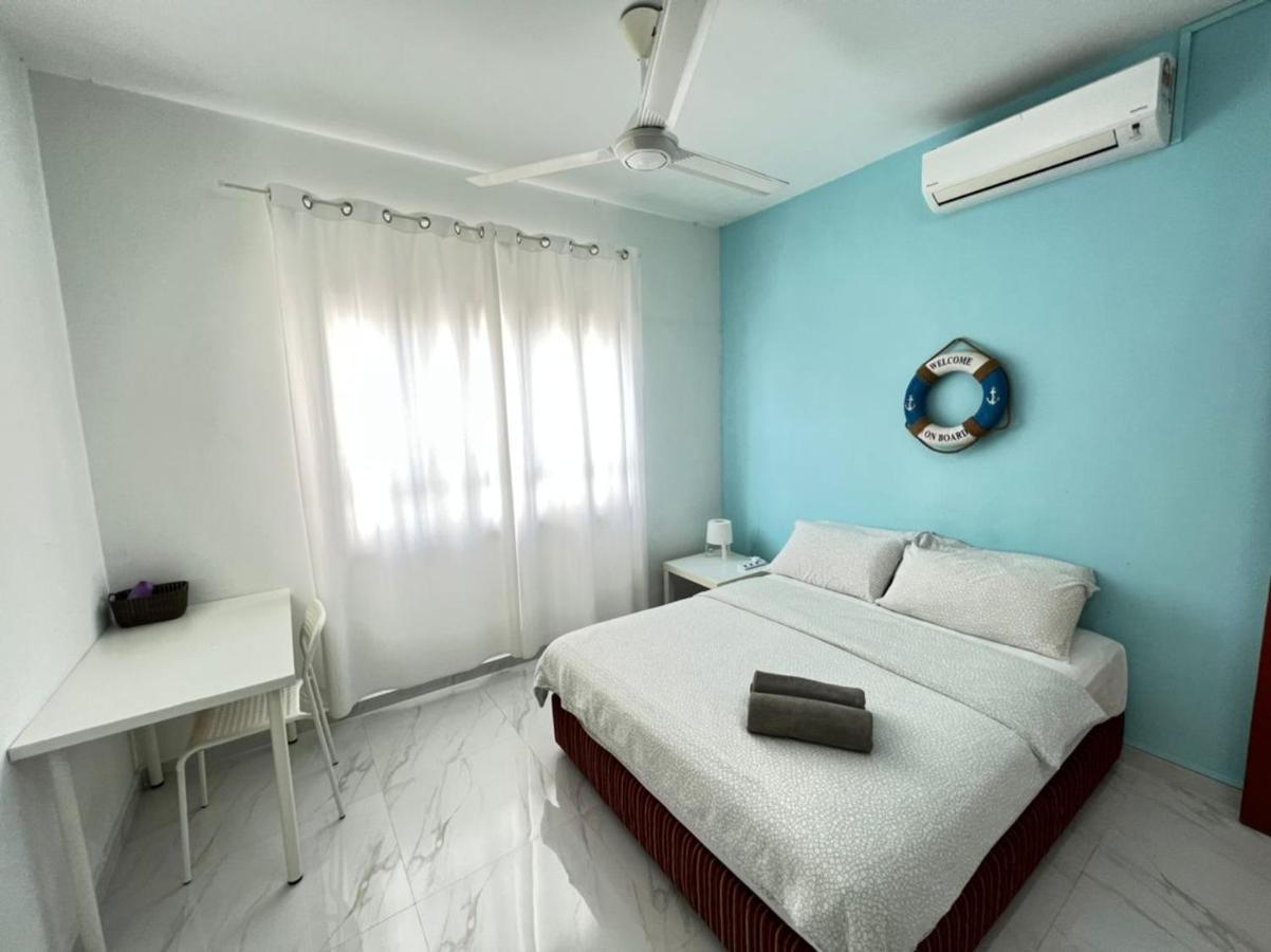 Seaview Holiday Apartment 2 - Free Wifi & Netflix Kuala Terengganu Esterno foto